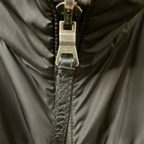 Prada Reversible Men's Gray/Navy and Black(reverse)  Windbreaker - Picture 3 of 11